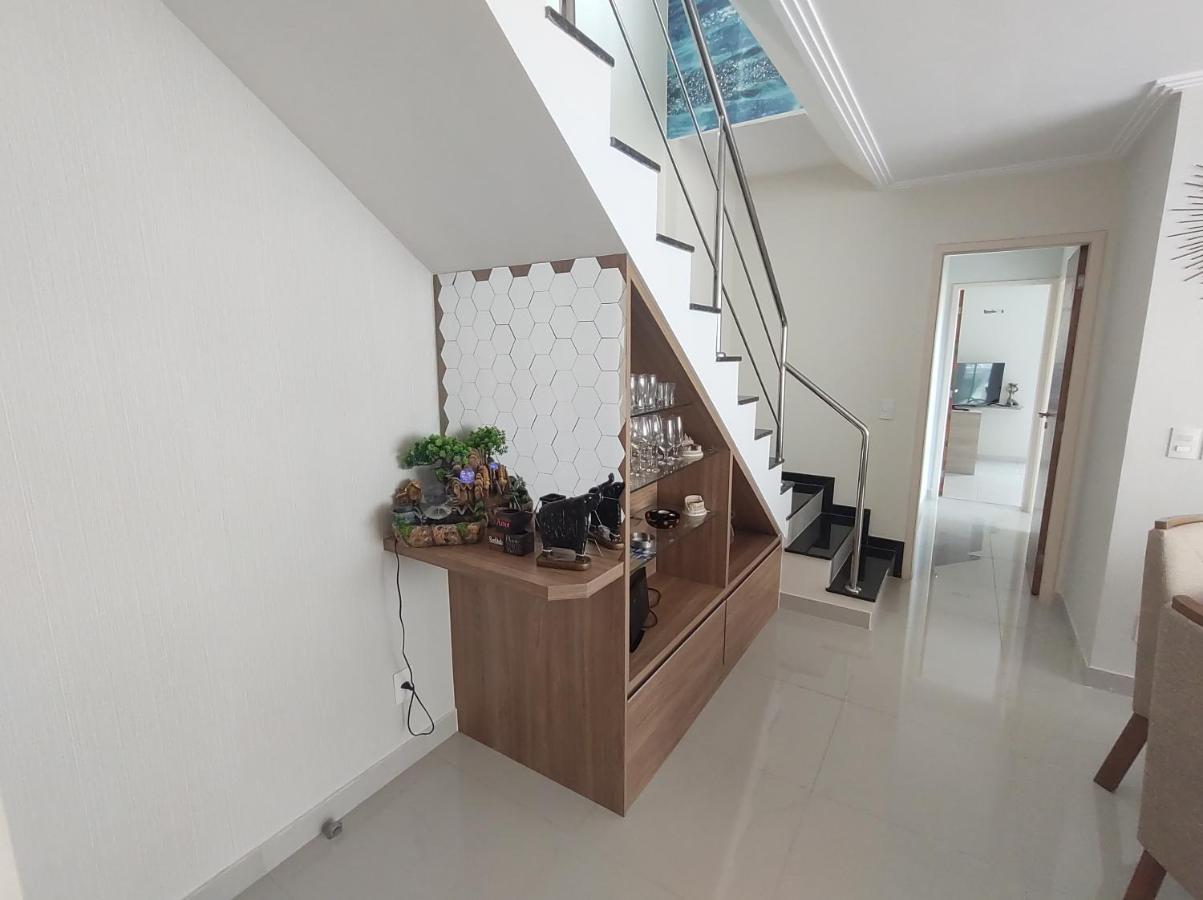 Linda cobertura próximo a praia do forte Apartamento Cabo Frio