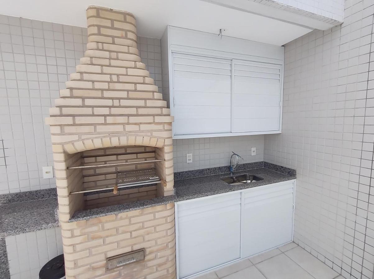 Linda cobertura próximo a praia do forte Apartamento